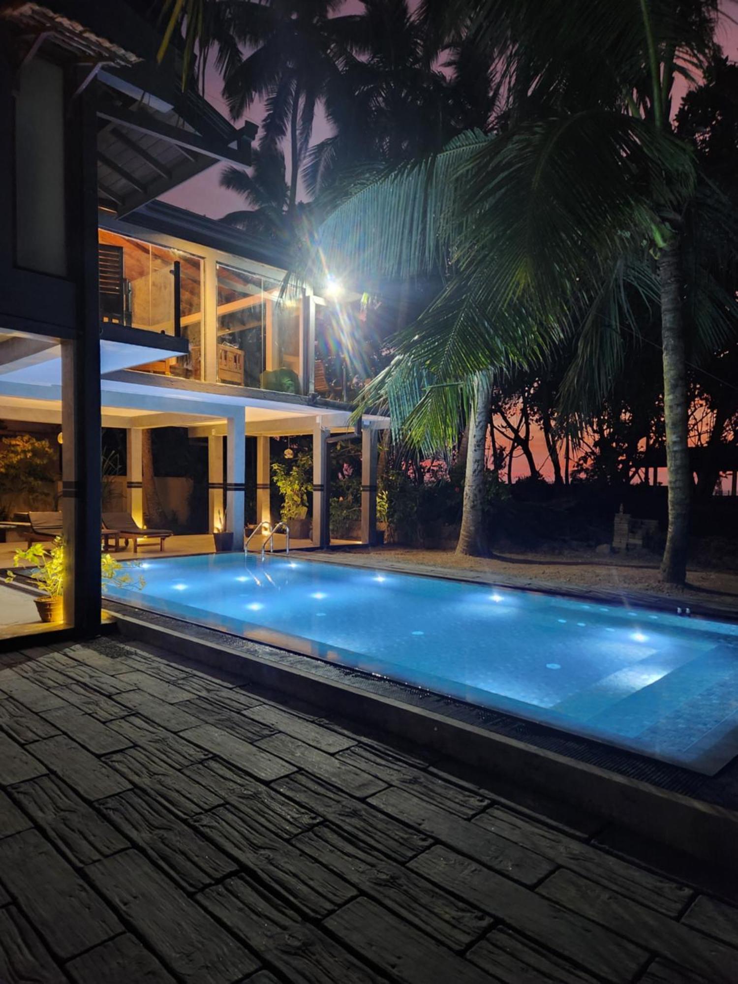 Red Sun Beach Villa Kosgoda Exterior foto